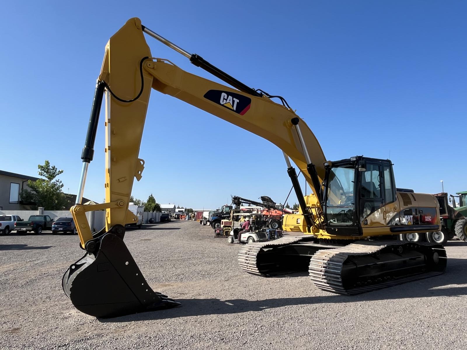 ./imagenes/INVOICE/2019/17349/EXCAVATOR CATERPILLAR 325CL (4).JPG